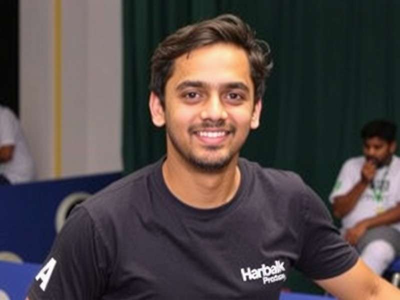 Ravi from Lucknow Profile picture of Ravi from Lucknow